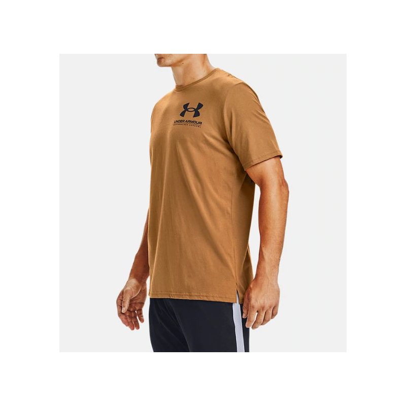 T-SHIRT Męski Under Armour - 1357174-707 Musztardowa koszulka męska Under Armour z krótkim rękawem koszulka sportowa