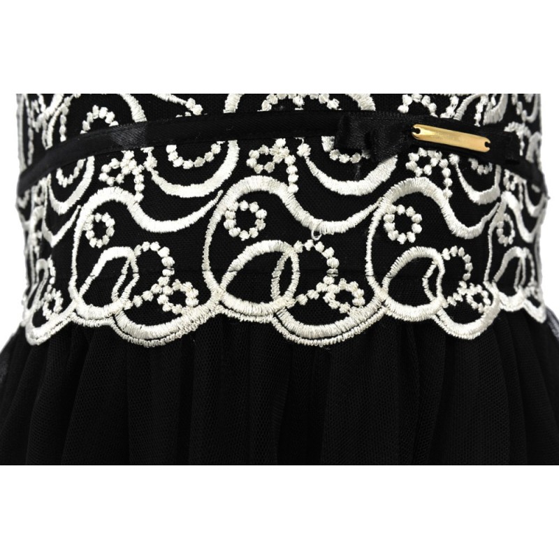 Sukienka z beżową gipiurą i tiulem (czarna)