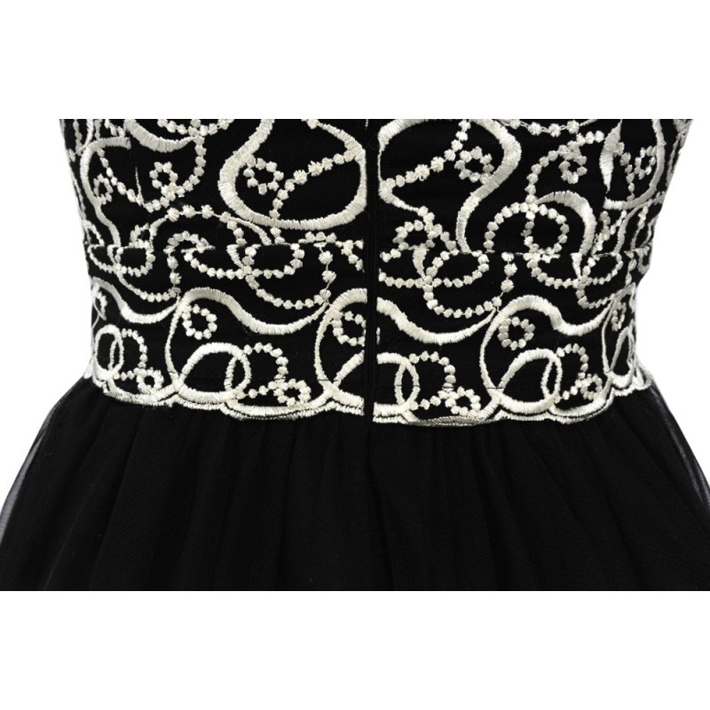 Sukienka z beżową gipiurą i tiulem (czarna)